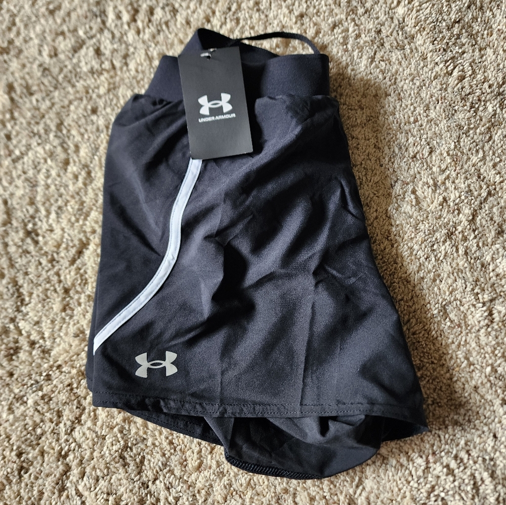 UnderArmour Small Black Shorts